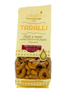 Apulian Taralli with Hot Pepper